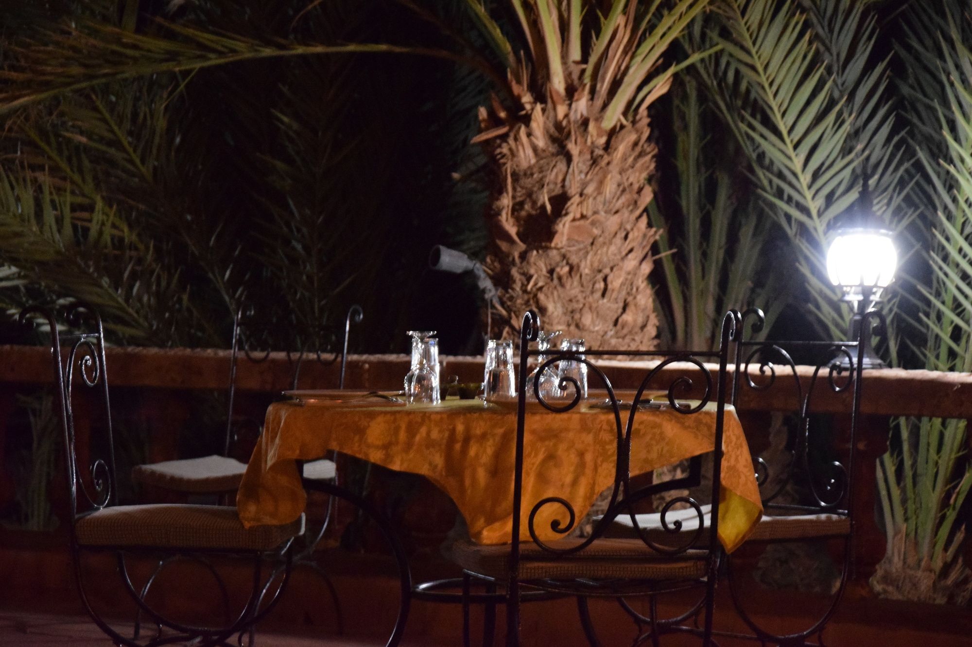 Hotel Carrefour Des Nomades Oulad Driss Exterior foto